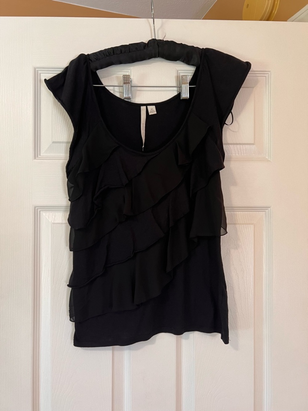 LC Lauren Conrad Black Ruffle Scoop Tank